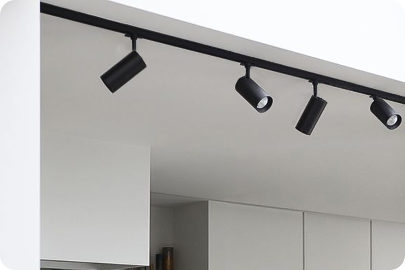 Reflektor szynowy na żarówkę GU10 50W LumSzynoweGU10_BK_