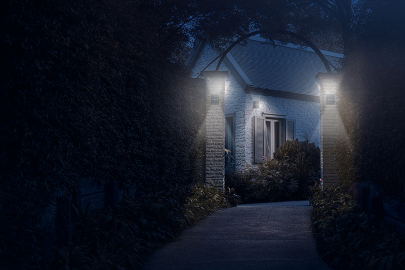 Kinkiet LED solarny KSZ08 1W z czujnikiem zmierzchu DecKinSol008