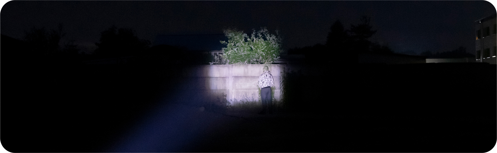 Latarka miniaturowa LED Zoom USB 1.5W