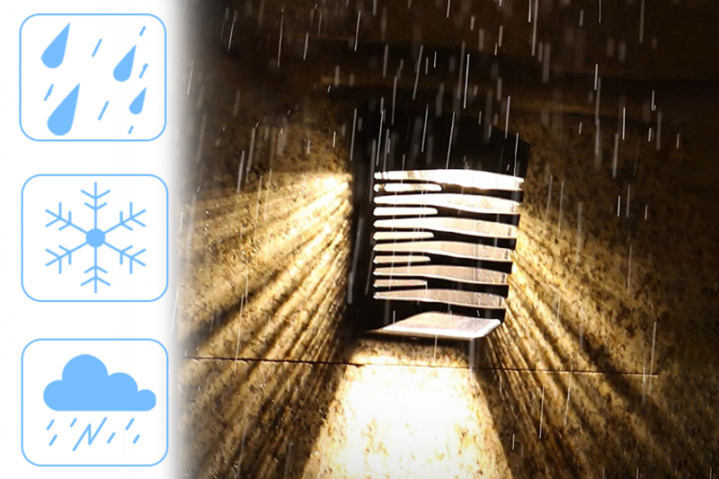 Kinkiet solarny LED z czujnikiem zmierzchu KSZ04