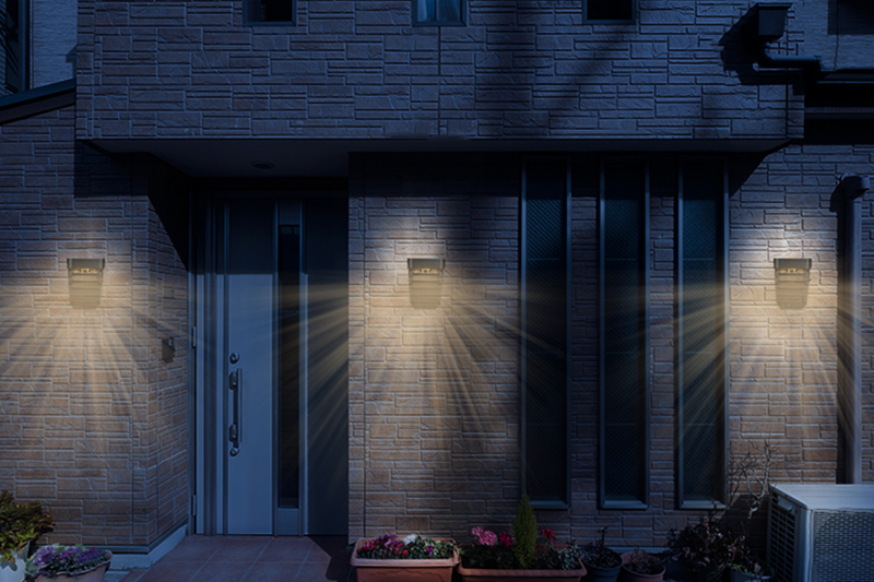 Kinkiet solarny LED z czujnikiem zmierzchu KSZ04