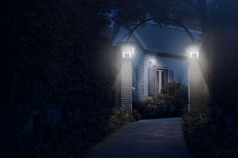 Kinkiet solarny LED z czujnikiem zmierzchu KSZ07