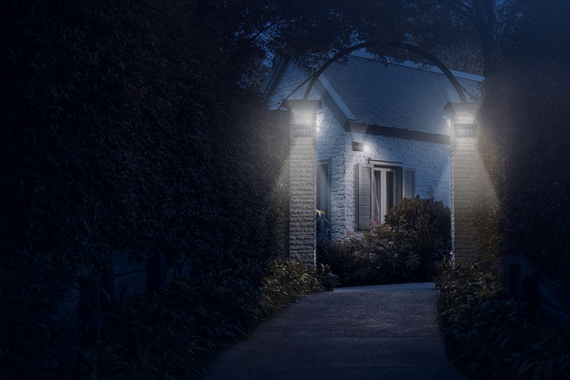 Kinkiet solarny LED z czujnikiem zmierzchu KSZ09