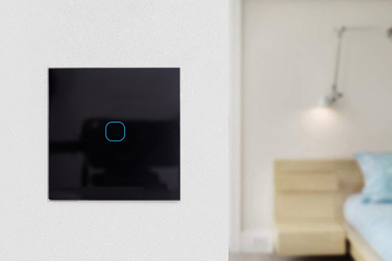 Włącznik światła dotykowy pojedynczy z pilotem – czarny