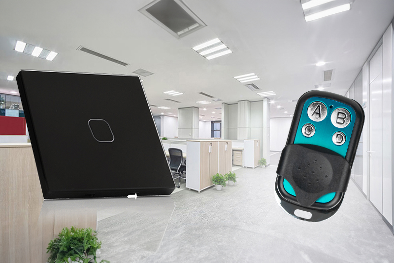 Włącznik światła dotykowy pojedynczy z pilotem – czarny