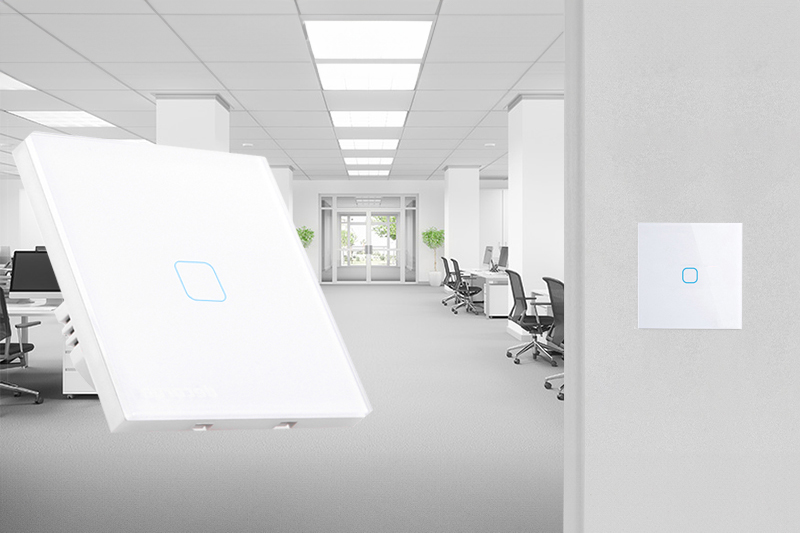 Włącznik światła dotykowy pojedynczy z pilotem – biały