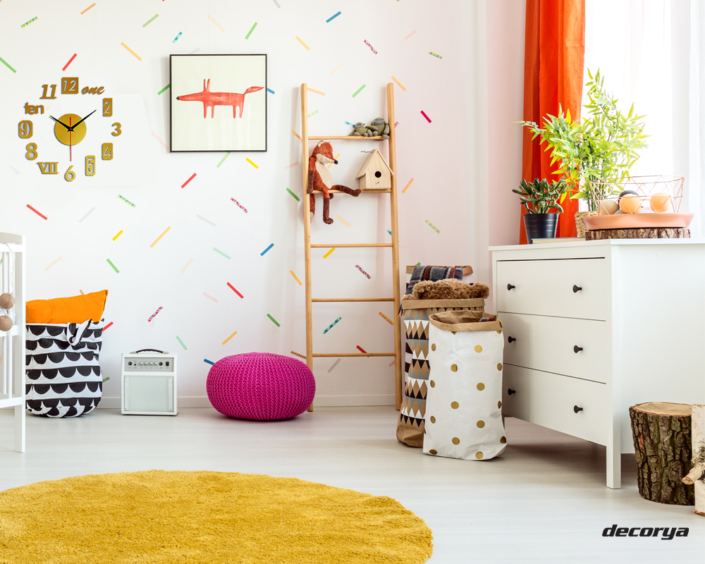 Zegar płynący naklejany na ścianę ZW02 Decorya - złoty