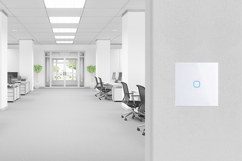 Włącznik światła dotykowy pojedynczy - biały