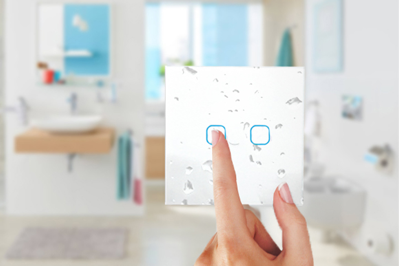 Włącznik światła dotykowy podwójny - biały