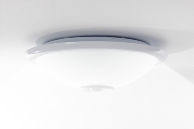 Plafon okrągły 30cm z czujnikiem ruchu i zmierzchu 2xE27 230V