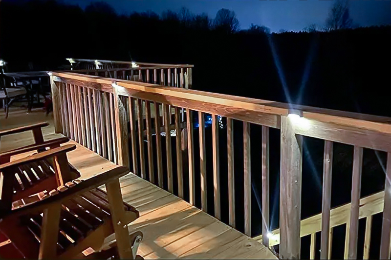 Lampka schodowa solarna z czujnikiem zmierzchu - 4szt. - czarny