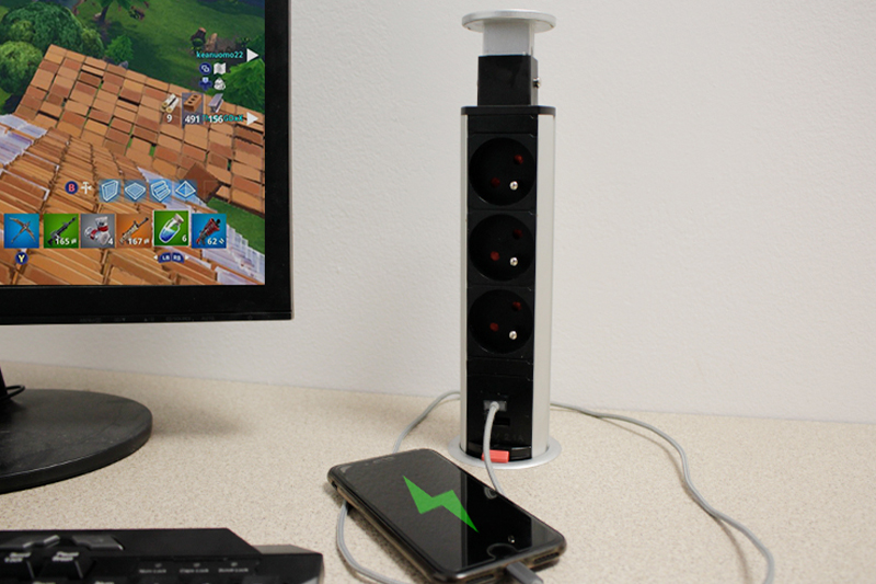 Gniazdo meblowe LiftBox wpuszczane w blat 3x230V 2xUSB