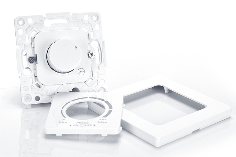 Ściemniacz obrotowy z włącznikiem LED pojedynczy ASD01 230V 300W – biały